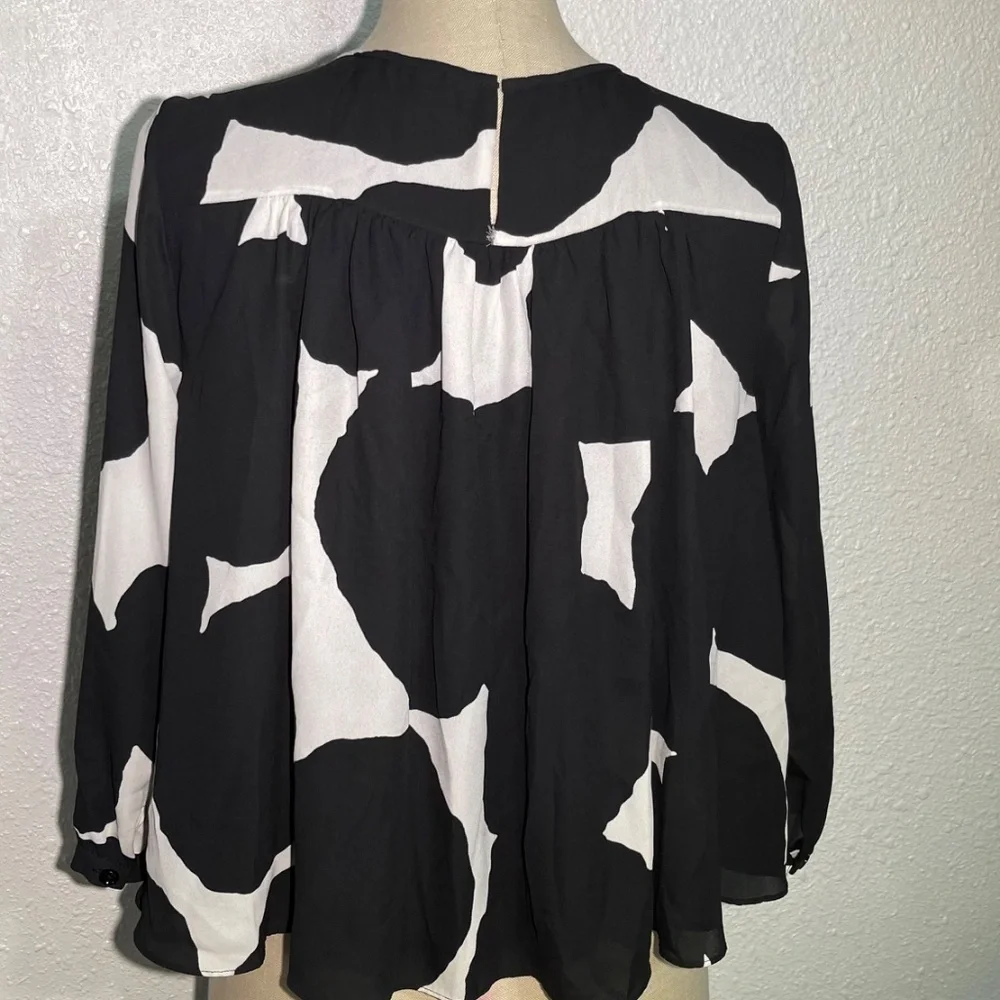 Kate Spade New York Make Magic Blot Dot Swing blouse size medium